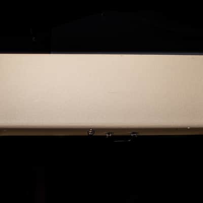 Mike Lull MV4 Left handed Bass 2009 Lake Placid Blue image 5