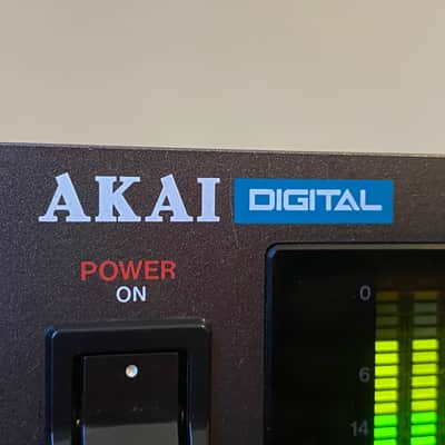 Akai DR8 8 Track Hard Disc Recorder. Version 2.32. Digital