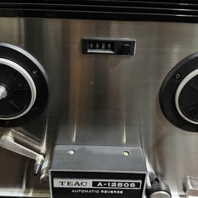 TEAC A-1250S Reel to Reel Tape Recorder – Serviced – Good Condition – AS IS image 10