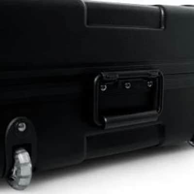 Gator TSA ATA Slim 88-note Keyboard Case w/ Wheels image 2