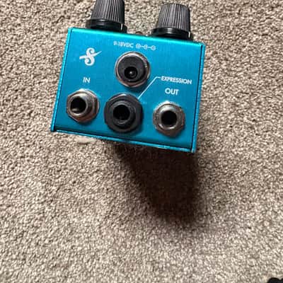 Supro 1310 Tremolo 2010s - Blue image 5