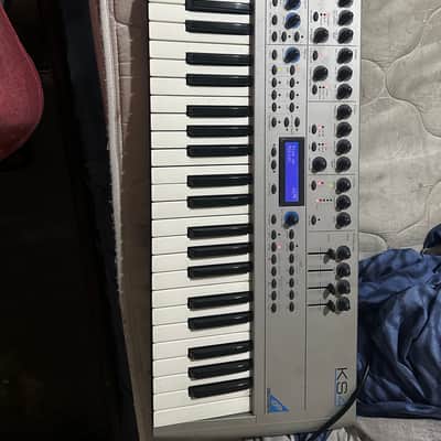 Novation KS4 49-Key 16-Voice Synthesizer 2002 - Silver image 4