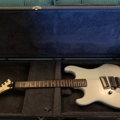 Kramer  Baretta Vintage Left-handed 1984  White - Pearl image 7