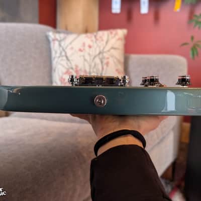 Gibson Non-Reverse Thunderbird Bass – Inverness Green – Mint – Original Hardshell Case image 7