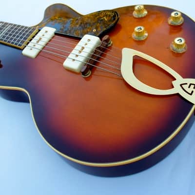Guild Aristocrat M-75 NOS Unsold Condition Vintage Museum Condition 1960 Sunburst image 15