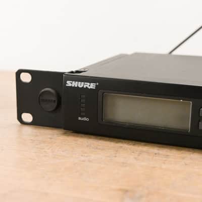 Shure SLX4 Wireless Receiver - L4 Band: 638-662 MHz (NO POWER SUPPLY) CG013EF image 3