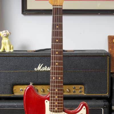 1963 Fender Duo-Sonic - Red Mahogany image 3