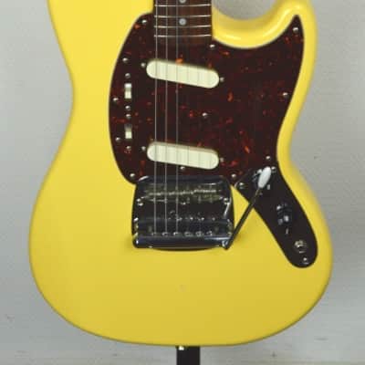 NO AVALAIBLE--- Fender Mustang '69 Reissue CIJ 2004 white image 1