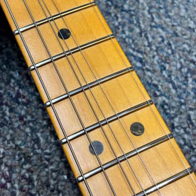 Fender American Ultra Luxe Stratocaster 2021 - Sunburst image 13