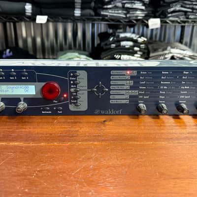 Waldorf Micro Q  Rackmount Synthesizer 1999 - 2011 - Black