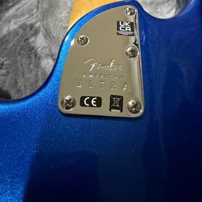 Fender American Ultra Jazz Bass with Maple Fretboard 2019 - Present - Cobra Blue image 5