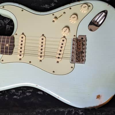 2016 Fender Custom shop Wildwood 10 61 Stratocaster (Relic sonic blue) image 8