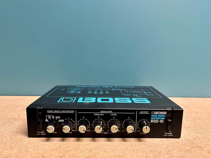ROD-10 ハーフラック OVER DIVE / DISTORTION Boss ROD-10 Over Drive