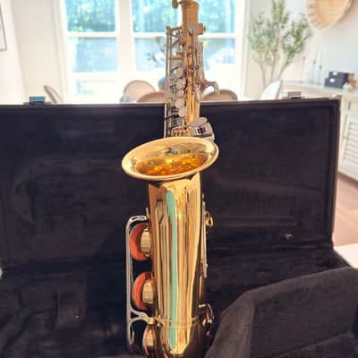 Yamaha YAS-26 Standard Alto Saxophone 2010s - Lacquered Brass image 8
