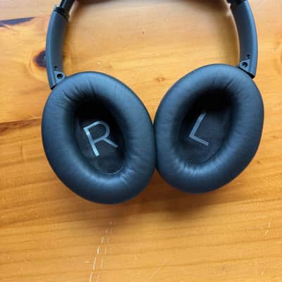 Bose QuietComfort 25 Over-Ear Headphones 2010s - Black image 3