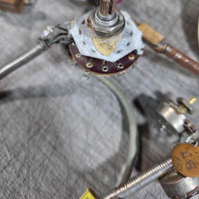 Vintage 1962 RARE 1.5 Lbs of Harmony Silvertone Mini Pots Stratotone Wiring Harness Switchcraft Three Way Switches Luthier Guitar Parts image 7