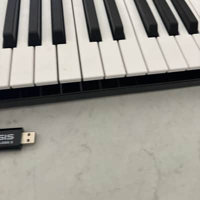 Alesis Vortex 2 Wireless Keytar USB/MIDI Controller 2010s - Black image 6