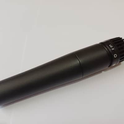 Shure SM57 Cardioid Dynamic Microphone image 9