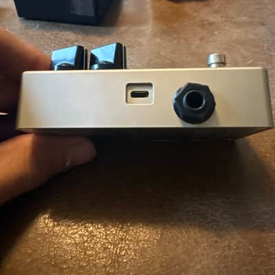 Darkglass Electronics Hyper Luminal Hybrid Compressor image 5