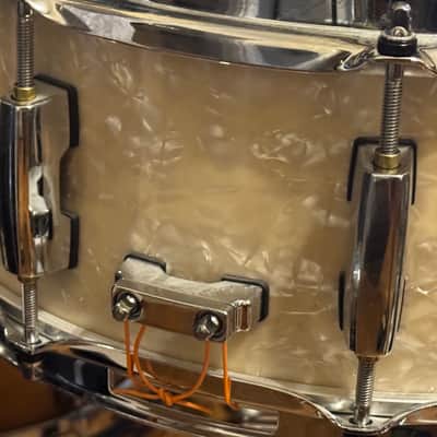 Pearl STS1455S/C405 Session Studio Select 14x5.5" Snare Drum 2018 - 2020 - Nicotine White Marine Pearl image 5