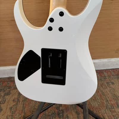 Ibanez GIO GRGA120-WH - White image 4