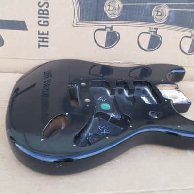 2004 FENDER STRATOCASTER BODY - made in USA - BLACK RELIC image 1