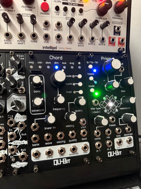 Qu-Bit Electronix Chord v2