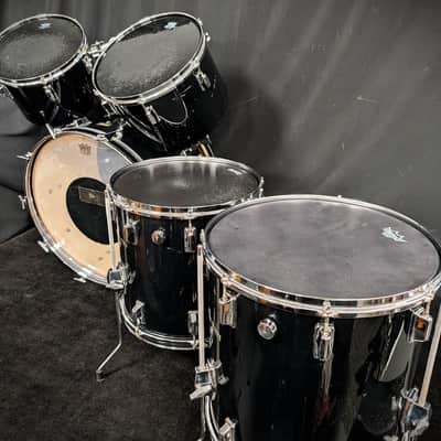 Pearl 5-Piece Fiberglass/Fiberglass & Wood Shell Pack image 17
