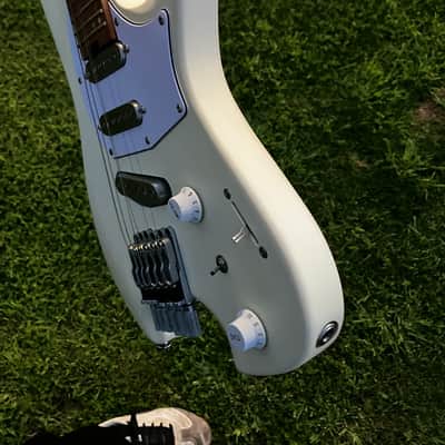 Ibanez ICHI10-VWM Ichika Nito Signature Quest 2021 - Vintage White Matte image 8