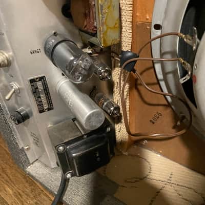 Silvertone Model 1482 image 10