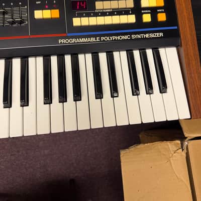 Roland Juno-60 61-Key Polyphonic Synthesizer 1982 - 1984 - Black image 5