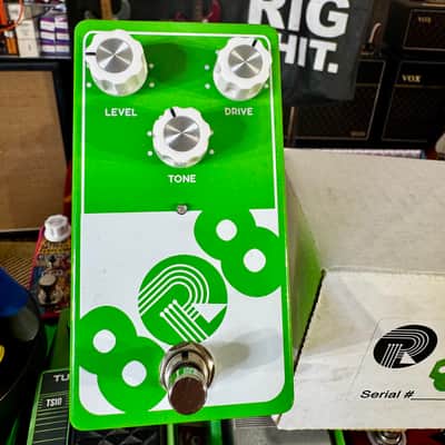 Ryra The 808  Green image 3