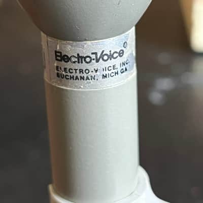 Electro-Voice 635A Omnidirectional Dynamic Microphone 1960 - Present - Fawn Beige image 4