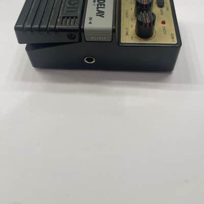 Arion DDM-1 Digital Delay Echo Vintage Guitar Effect Pedal image 4