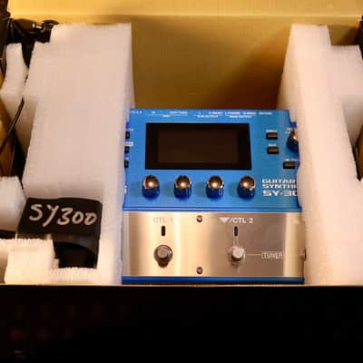 Boss SY-300 Guitar Synthesizer 2015 - Present - Blue image 3