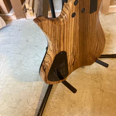 Handmade Custom 6-String Headless Electric Guitar | Original Design | Ready to Ship Premium craftsmanship, exceptional tone, and a one-of-a-kind playing feel. Handmade Custom 6-String Headless Electric Guitar | Original Design | Ready to Ship 2026 - Black image 13