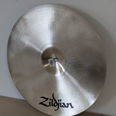 Zildjian 20" A Series Medium Ride Cymbal 1982 - 2012 - Traditional image 10