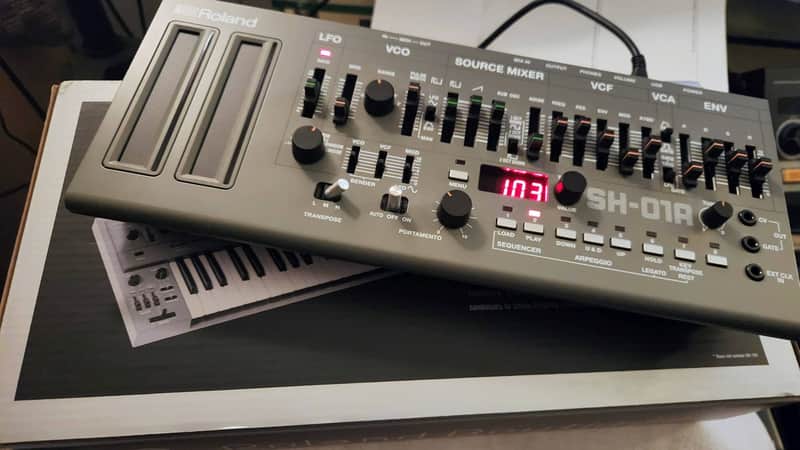 Roland SH-01A Boutique Series Monophonic Synthesizer Module 2017 - Present - Gray image 1