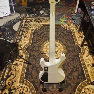 Jackson neckthru X Series CBXNT V 5-String Concert Bass with Rosewood Fretboard 2016 - 2018 - Snow White image 8