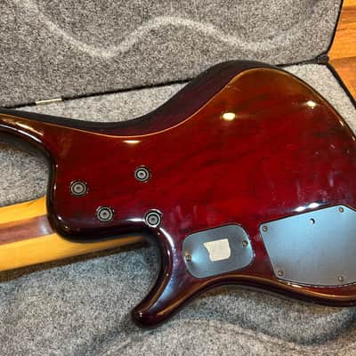 Roscoe SKB 3005 Custom 5 String Fretless Bass image 9