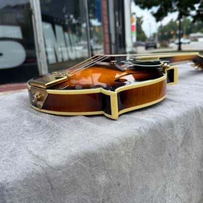 FENDER FM-63S SB 2001 MANDOLIN *near MINT!* image 4