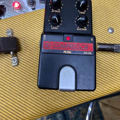 ギターエフェクター：PEARL CO-04 COMPRESSOR Pearl CO-04 Compressor | Reverb