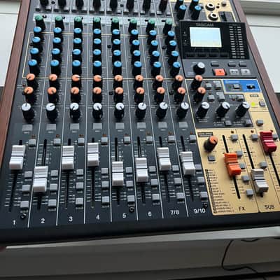 TASCAM Model 12 Multitrack with SD XL card 255 GB image 3