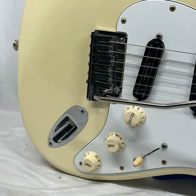 Fender American Elite Stratocaster Strat Shawbucker Electric Guitar with Hard Case image 5