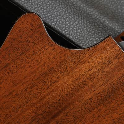 Minty! 2019 Taylor 552ce 12 String Red Cedar Mahogany Acoustic Guitar Natural + OHSC image 13
