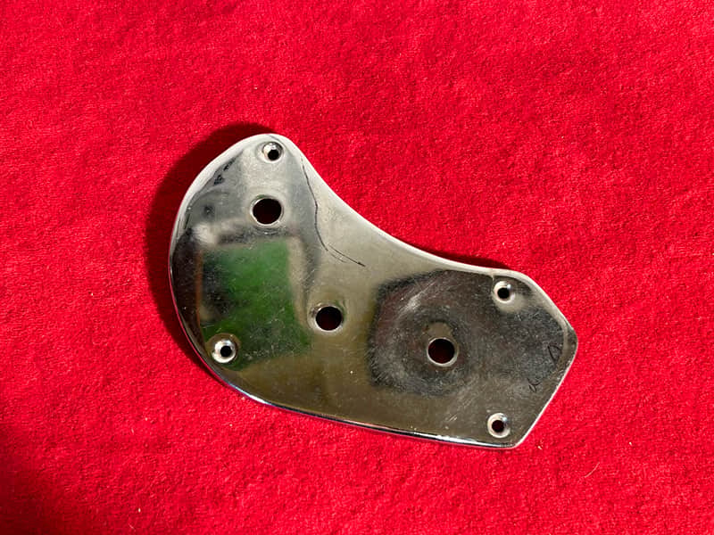 Unknown Vintage 3-holed control plate image 1