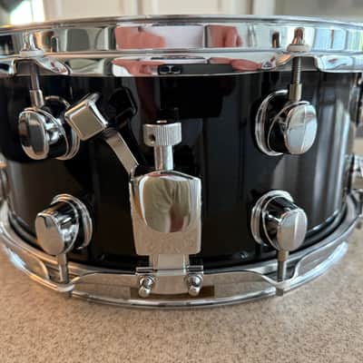 Mapex Black Panther - BPCM3605UMB - 13" x 6" Maple Snare Drum, Cherry Outer Ply image 2