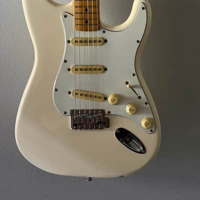 Rare 1989 Fender Squier Stratocaster USA (E9-Series) Aged Olympic White Excellent Player with Low Action image 4