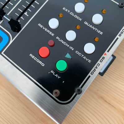 Electro-Harmonix 45000 Stereo Multi-Track Looper 2013 - Present - Silver / Black image 4