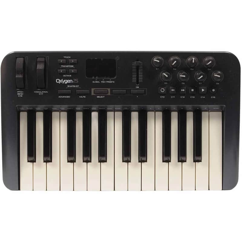 M-Audio Oxygen 25 mkIII USB MIDI Controller USED image 1